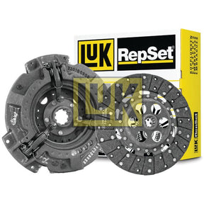 The Sparex Clutch Kit without Bearings - S.146556 is displayed, consisting of a pressure plate and organic disc, with the packaging box shown behind them.