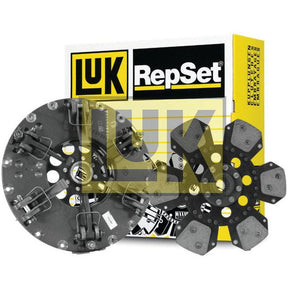 A Sparex Clutch Kit without Bearings - S.146608, featuring two clutch plates including a Dual Cover and a Cerametallic Loose Disc, is displayed in front of its branded packaging box.