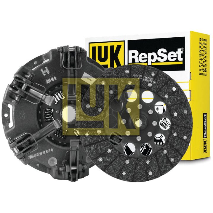 A Sparex Clutch Kit without Bearings - S.146748, featuring a cerametallic clutch disc and pressure plate, displayed in front of the product box.