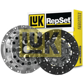 Image of a Sparex S.146751 clutch kit featuring a pressure plate and single cover clutch disc, with packaging in the background. The Sparex logo is prominently displayed on both the parts and the box.