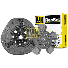 Clutch kit including a pressure plate and an organic captive disc, displayed beside a yellow and white Sparex branded box with the product name "Clutch Kit without Bearings - S.146810.