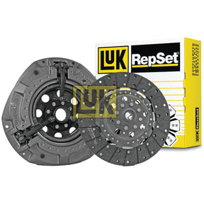 A Clutch Kit without Bearings - S.146835 from Sparex, featuring a clutch plate and pressure plate with an Organic Captive Disc, is displayed in front of its branded yellow and white packaging box.