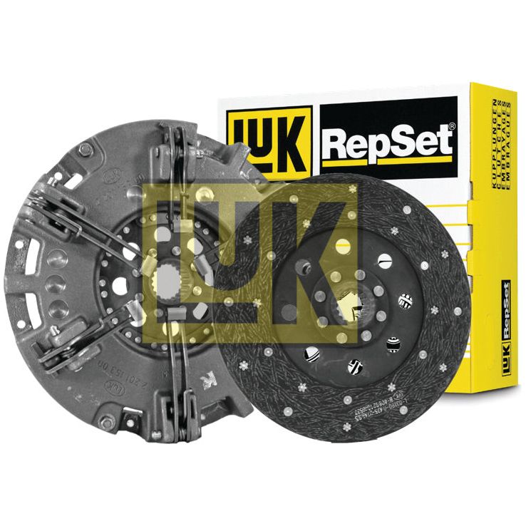 Sparex Clutch Kit without Bearings - S.146870, featuring a Cerametallic Captive Disc along with two metal discs and packaged in a box with the Sparex logo.