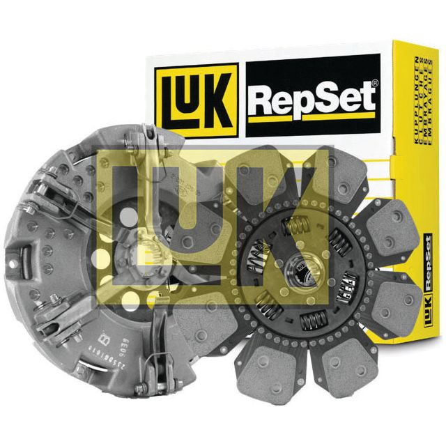 Sparex Clutch Kit without Bearings - S.147300, featuring a cerametallic clutch disc and pressure plate, displayed in front of the packaging box.