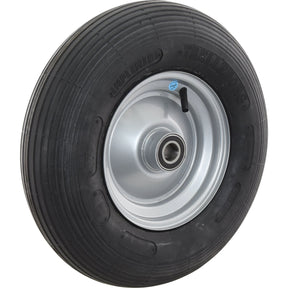 A Sparex Complete Wheel, 4.00 - 8 / 4.00x8, with an 8-inch diameter and a T510 pattern on a metallic silver inner rim, designed for use on vehicles or equipment.