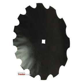 The "Cutaway Harrow disc 660x6.0mm" by Sparex (Sparex Part No.S.77730) features a scalloped edge and a 41mm square center hole, making it ideal for Universal Tractors. The logo "Massey Tractor Parts" is located in the lower-left corner.