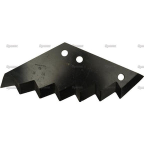 The Sparex Feeder Wagon Blade (385mm x 160mm x 8mm), replacement for Kuhn machinery, features a zigzag-edged design with three attachment holes for cutting or tilling soil. Compatible with Sparex Part No. S.106425 and Kuhn model A5302190. Fasteners included.
