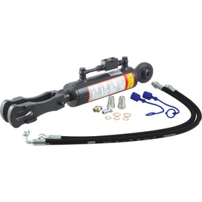 Hydraulic Levelling Box, supplied with hoses and suitable for Massey Ferguson, displayed on a white background. Product includes ball-angled Ø 22mm, fork hole Ø 29x60mm, minimum length of 640mm, and an 80mm cylinder bore. | Sparex Part No.S.153735