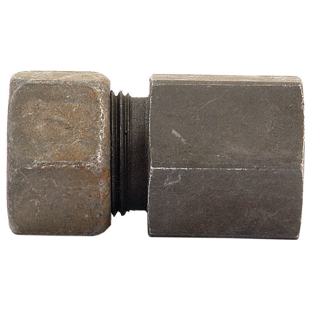 A close-up of the Sparex Hydraulic Metal Pipe Female Stud Coupling G.A.V. 15L - 1/2'' BSP (Sparex Part No.S.34154) with a BSP thread and threading in the middle. The surface exhibits signs of wear and rust.