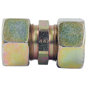 Close-up of a Hydraulic Metal Pipe Straight Coupling G.V. 18L (Sparex Part No. S.34045) with threaded ends, ideal for straight coupling and connecting pipes or tubes from the Sparex brand.