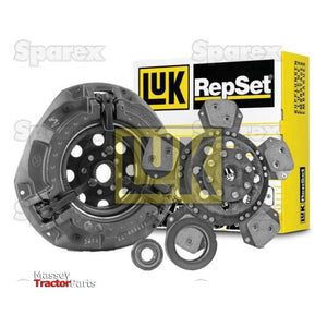 The Sparex Clutch Kit with Bearings - S.147073, featuring an Organic Captive Disc, includes a pressure plate, clutch disc, release bearing, and pilot bearing all placed in front of the product packaging.
