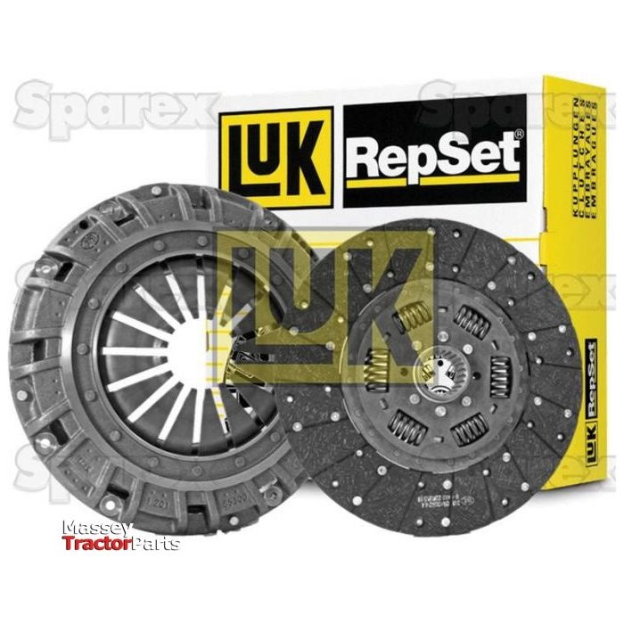 The Clutch Kit without Bearings - S.147181 from Sparex is displayed with its packaging. It includes a pressure plate and an organic clutch disc, and the background prominently features the Sparex logo.