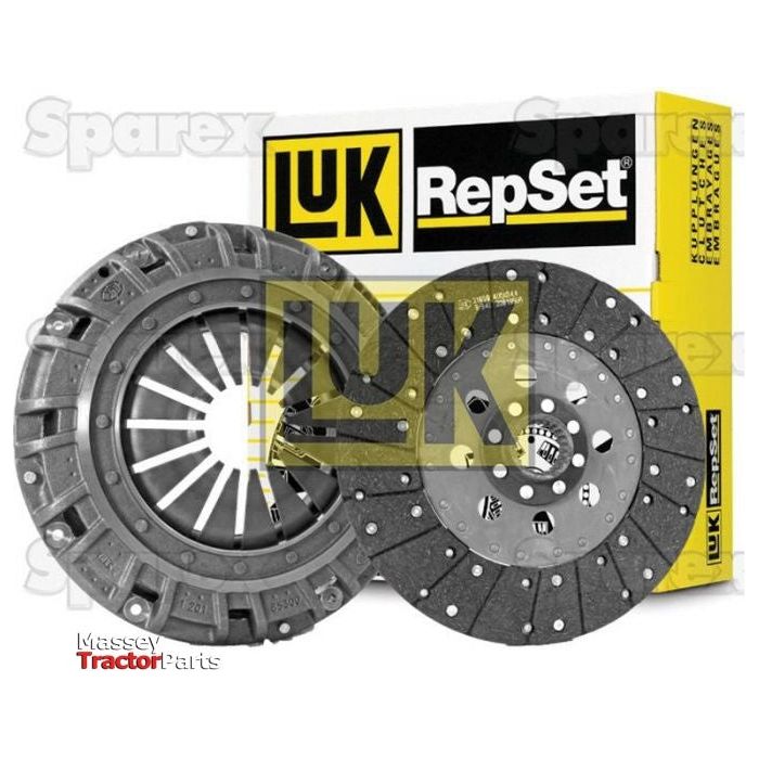 An image of a Sparex Clutch Kit without Bearings - S.147185, featuring a single cover pressure plate and clutch disc, positioned in front of its yellow and white branded packaging.