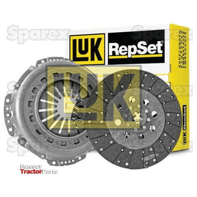 Image of a Sparex Clutch Kit without Bearings - S.147194, including a pressure plate and clutch disc made from organic material, with its original packaging in the background. Massey Tractor Parts logo is visible in the bottom-left corner.