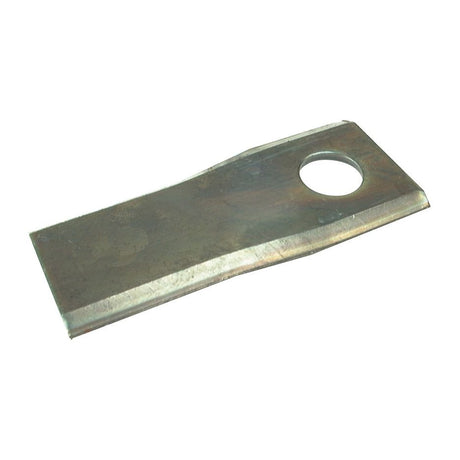 Mower Blade - Twisted blade, top edge sharp -  93 x 40x3mm - Hole⌀16.25mm  - RH -  Replacement for Kuhn, John Deere, New Holland, Bamford, Kverneland, PZ, Kidd
 - S.77054 - Massey Tractor Parts