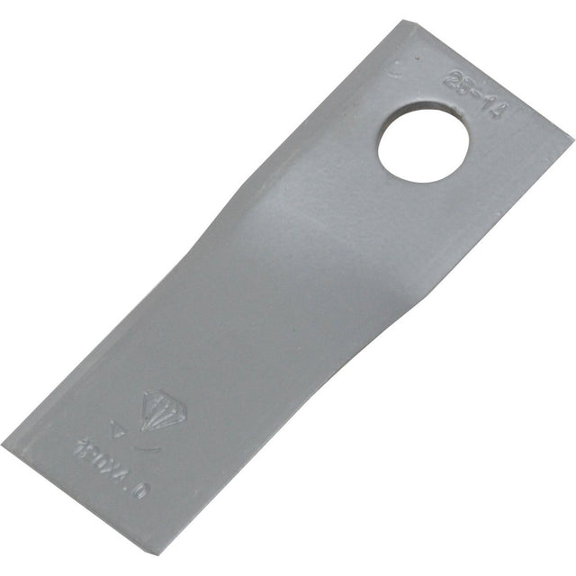 Mower Blade - Twisted blade, top edge sharp & parallel -  120 x 48x4mm - Hole⌀18.5mm  - RH & LH -  Replacement for Vicon
 - S.27635 - Massey Tractor Parts