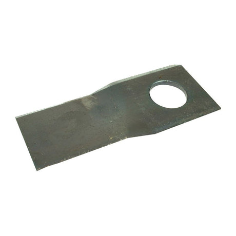 Mower Blade - Twisted blade, top edge sharp & parallel -  94 x 40x3mm - Hole⌀19mm  - RH -  Replacement for Krone
 - S.77097 - Massey Tractor Parts