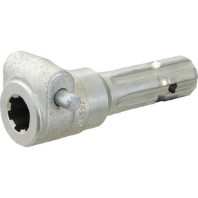 Close-up of the Sparex PTO Adaptor (S.15720) featuring a female spline 1 1/8'' - 6 x male spline 1 3/8'' - 6, equipped with a quick release pin and designed for high-torque applications up to 70HP.