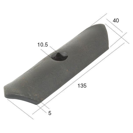 Reversible point 135x40x5mm
 - S.77246 - Massey Tractor Parts