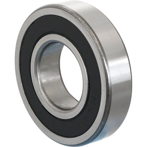 The Sparex Deep Groove Ball Bearing (63122RS) - S.18142, featuring black seals on both sides, is an excellent choice for applications requiring Case IH Bearings.