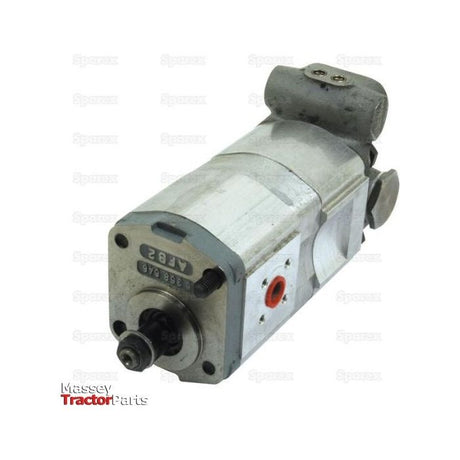 A close-up image showcases a metallic hydraulic pump part with various fittings and mounting points, labeled "Massey Tractor Parts" in the bottom left corner. The product, identified as the Tandem Hydraulic Pump - S.34408 by Sparex, includes compatibility details for Bosch 0510565314 and Case IH / International Harvester models.