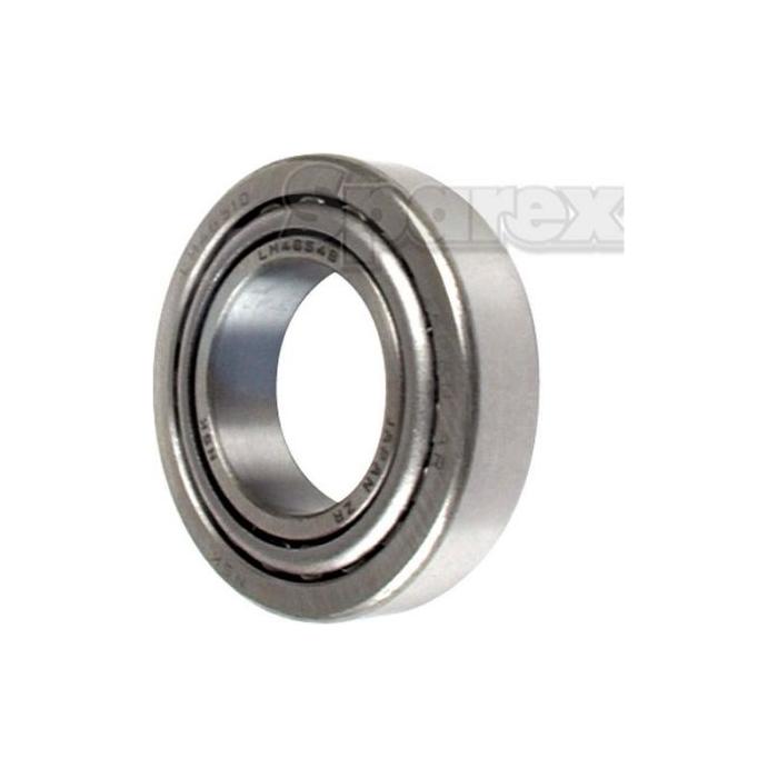 The Sparex Taper Roller Bearing (3795/3720) - S.18516 from Sparex features engraved text on the side, with an inner ring and outer ring separated by ball bearings, and is compatible with Ford / New Holland machinery.