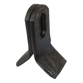 A Y-type flail, measuring 85mm in length and 40mm in width, with a rectangular hole of 32x16mm and a thickness of 6mm, ideal for use as a replacement part for Bomford (0281201) or compatible Sparex models (Part No. S.77929).